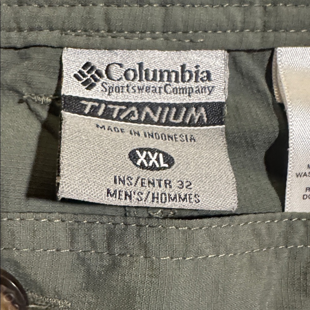 Columbia Titanium Men's Olive Cargo Convertible Pants-Size XXL, Inseam 32 - Picture 2 of 12